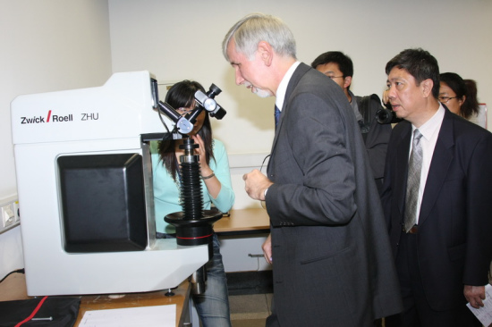 ��������ʿ����Ϊý����������ʾ