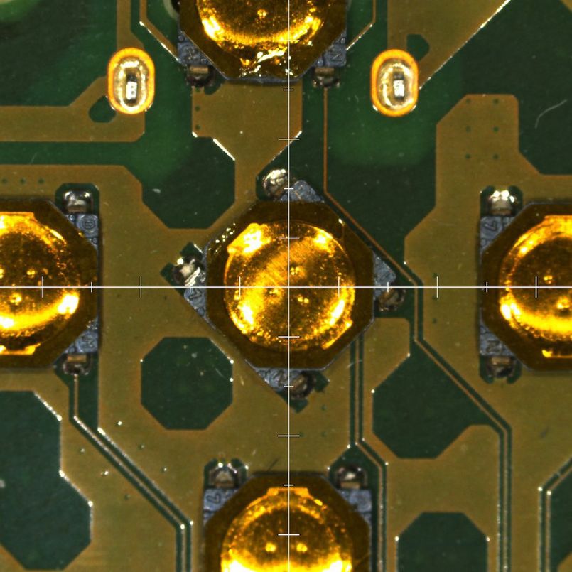 ���ñ���佹